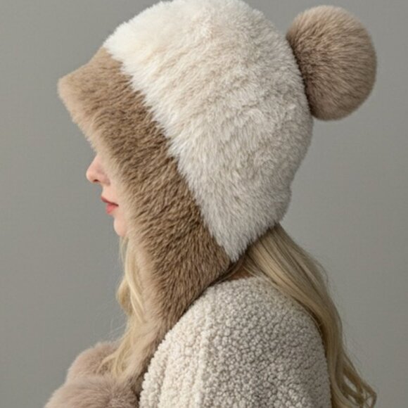 Fur Ball Beanie Winter Hat White/Brown - Picture 2 of 4